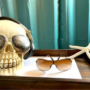 Ray-Bans with brown tint